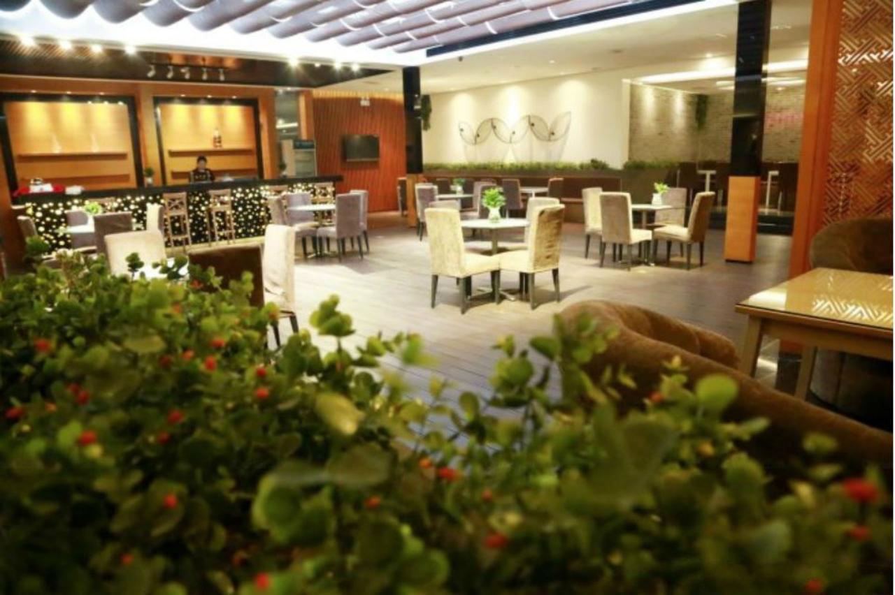 Beijing Phoenix Tree Hotel Daxing  Exterior photo